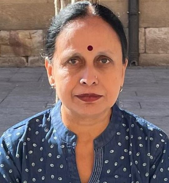 Prasad Usha - Kannada, Híndi, Inglês tutor