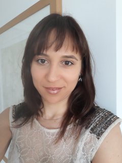 Daniela - Português tutor